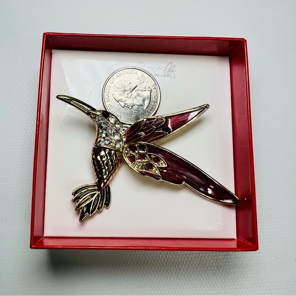 Jaclyn Smith rhinestone hummingbird brooch - Picture 2 of 3